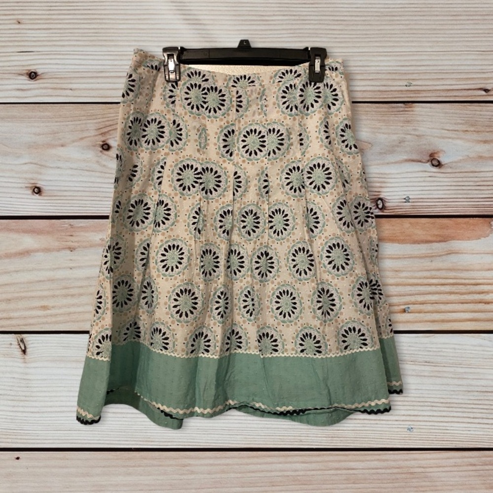 LOFT Spring Embroidered Skirt